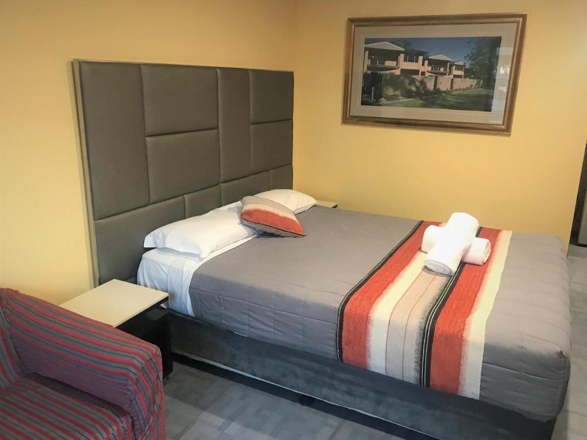 Toukley Motor Inn Экстерьер фото