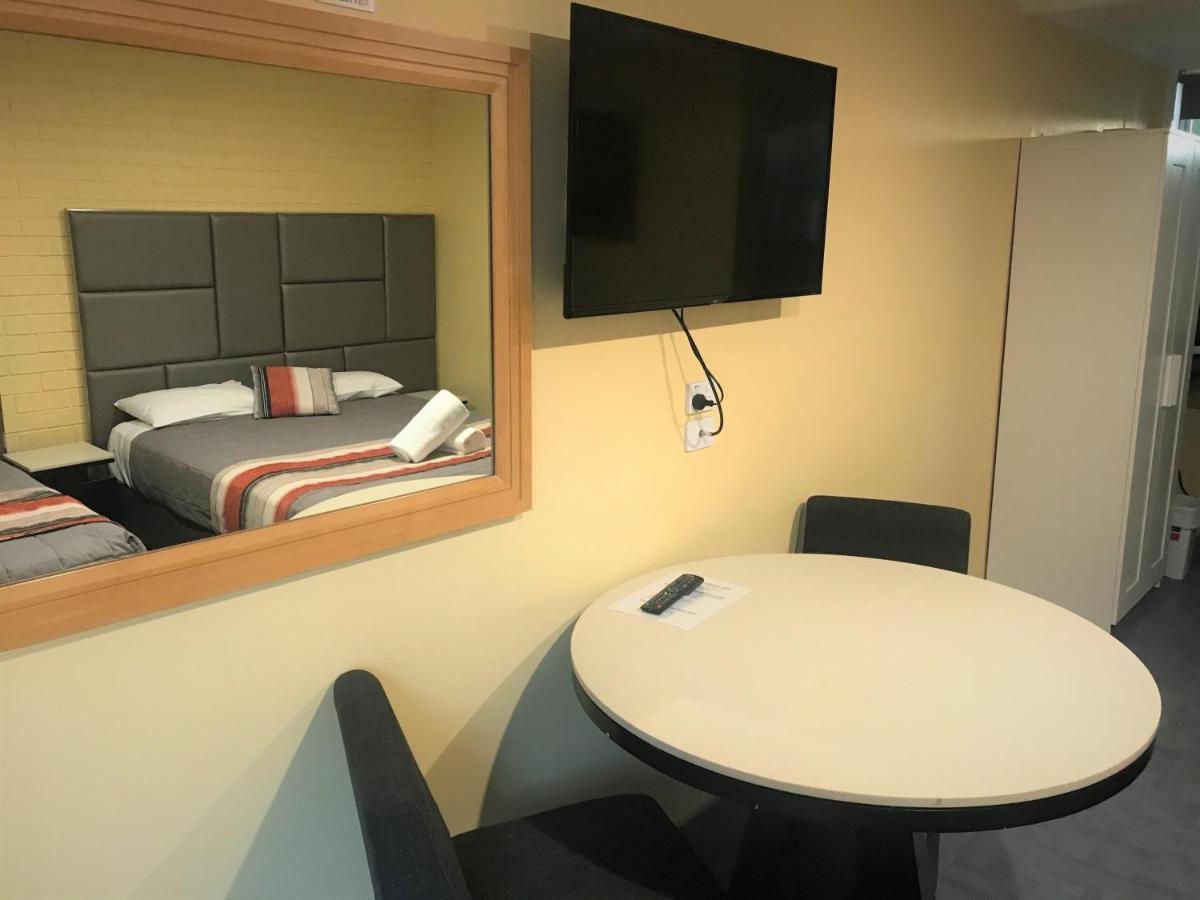 Toukley Motor Inn Экстерьер фото