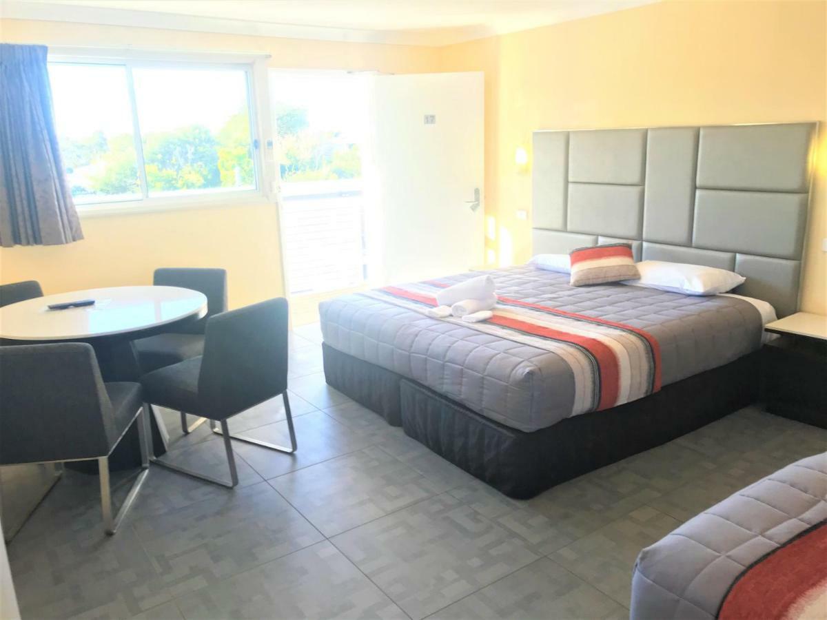 Toukley Motor Inn Экстерьер фото